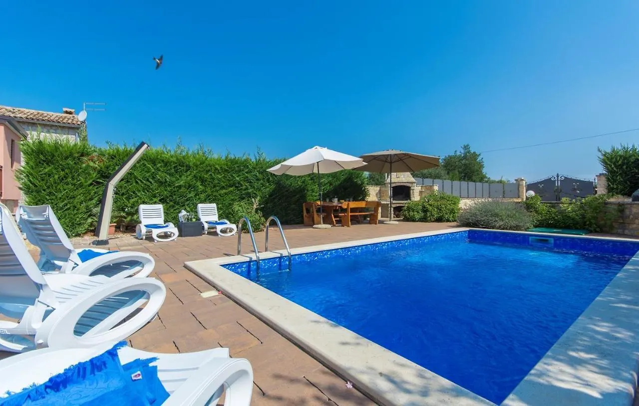 Villa Meri Kadumi Croácia